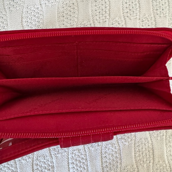 Vera Bradley 4pc bundle - Picture 9 of 12